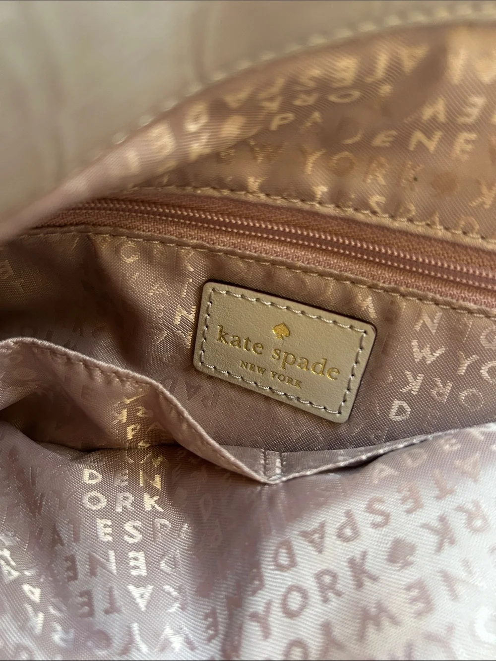 Kate Spade Classic Croc-Embossed Leather Tote - Light Gray